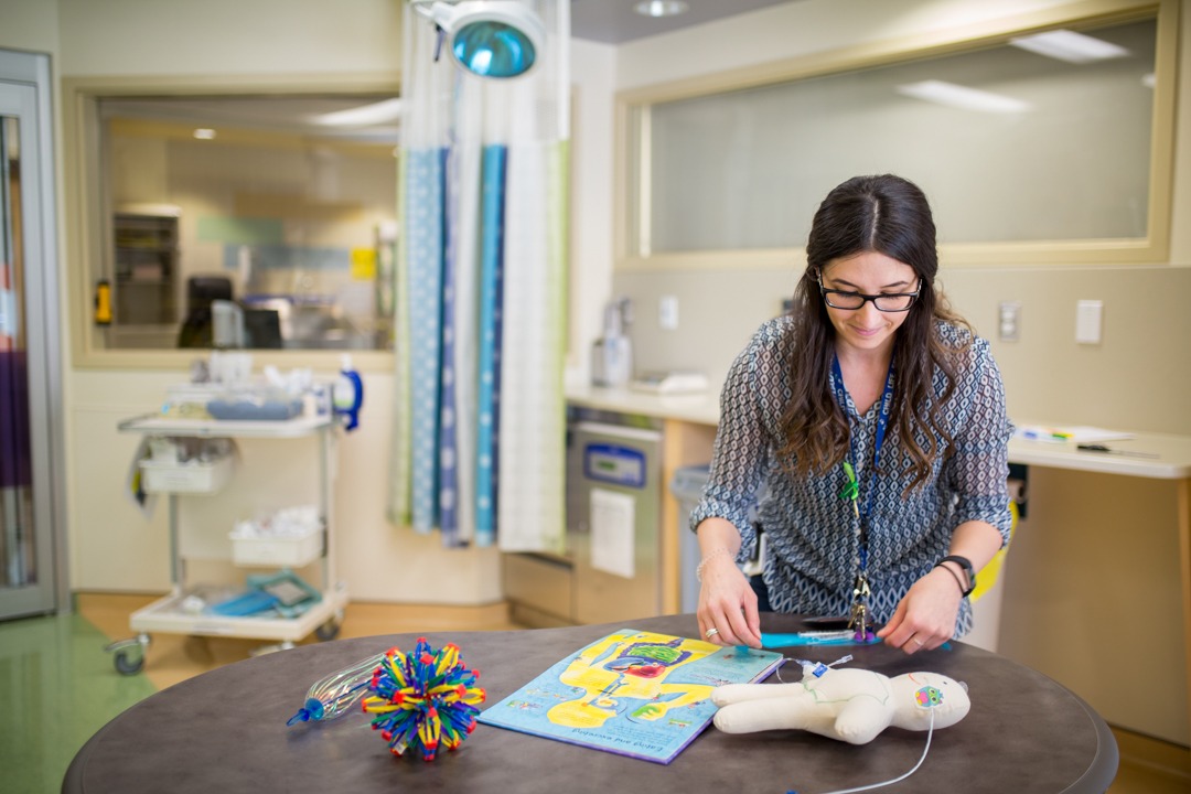child life, Child life specialist, McMaster Children’s Hospital, medical play, Pediatric Intensive Care Unit, PICU, Stephanie Beverley